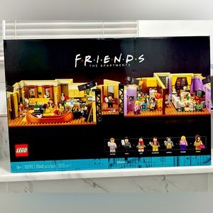 Retired Lego 10292 The Friends Apartment NIB